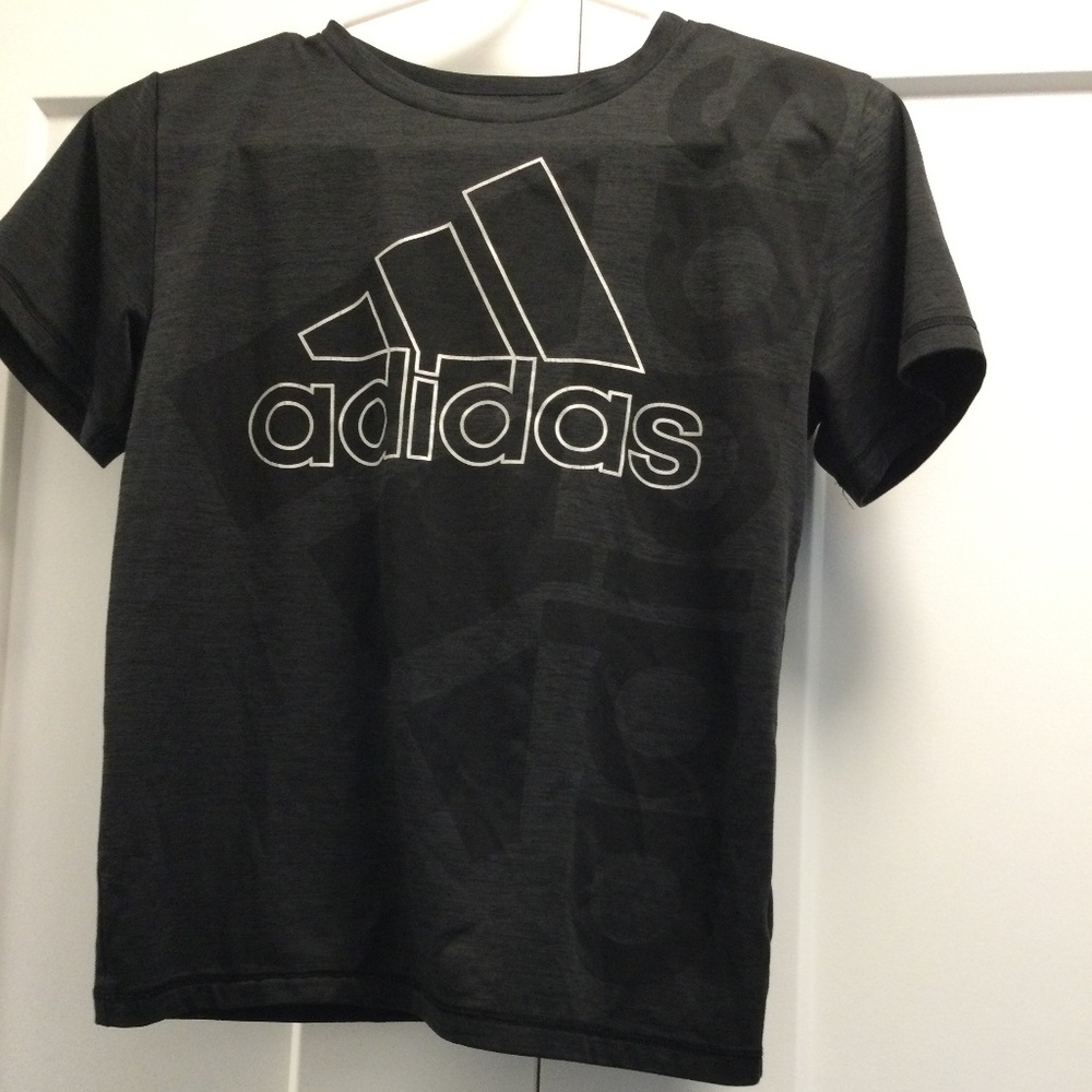 Like New ADIDAS Ladies Cropped Black T-Shirt